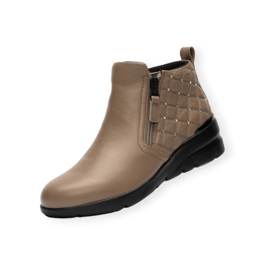 Lightweight Soft Sheepskin quilted design boots with Swarovski crystal glass decoration #FJ104