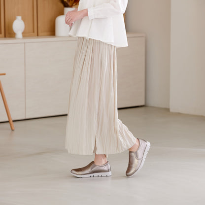 lightweight side-gore slip-on sneakers