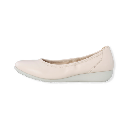 lightweight flat shoes