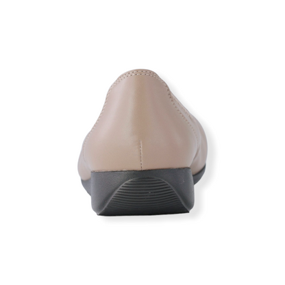 lightweight flat shoes