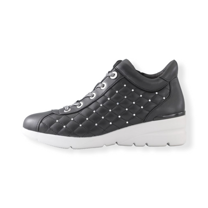 Sheepskin leather Sneakers with crystal decorations