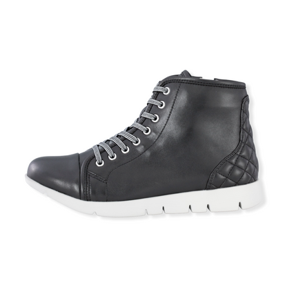 sheepskin leather sneaker