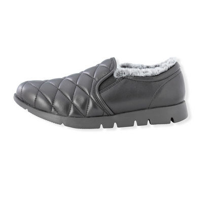 Sheepskin leather slip-on shoes