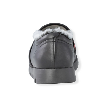 Sheepskin leather slip-on shoes