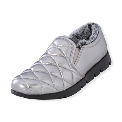 Sheepskin leather slip-on shoes