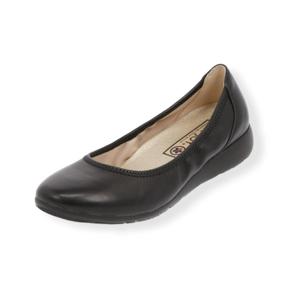 lightweight flat shoes