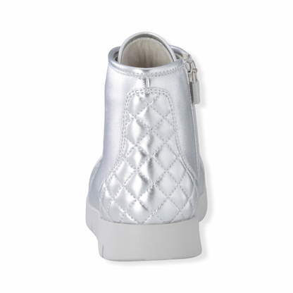 sheepskin leather sneaker